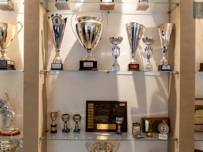 Tra le principali vittorie quella del campionato maschile italiano di Serie B, nel 2003 e nell�italiano maschile di A2 del 2004